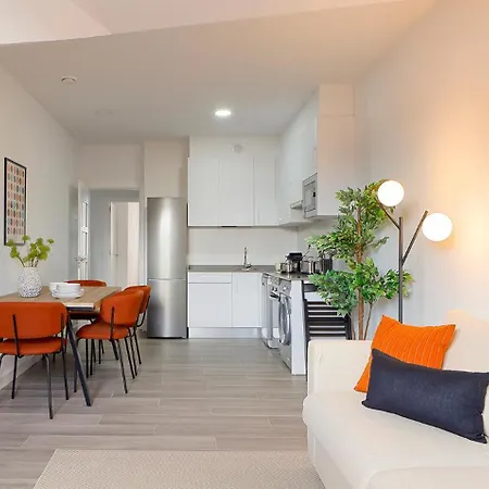 Apartament Sobrecantu *